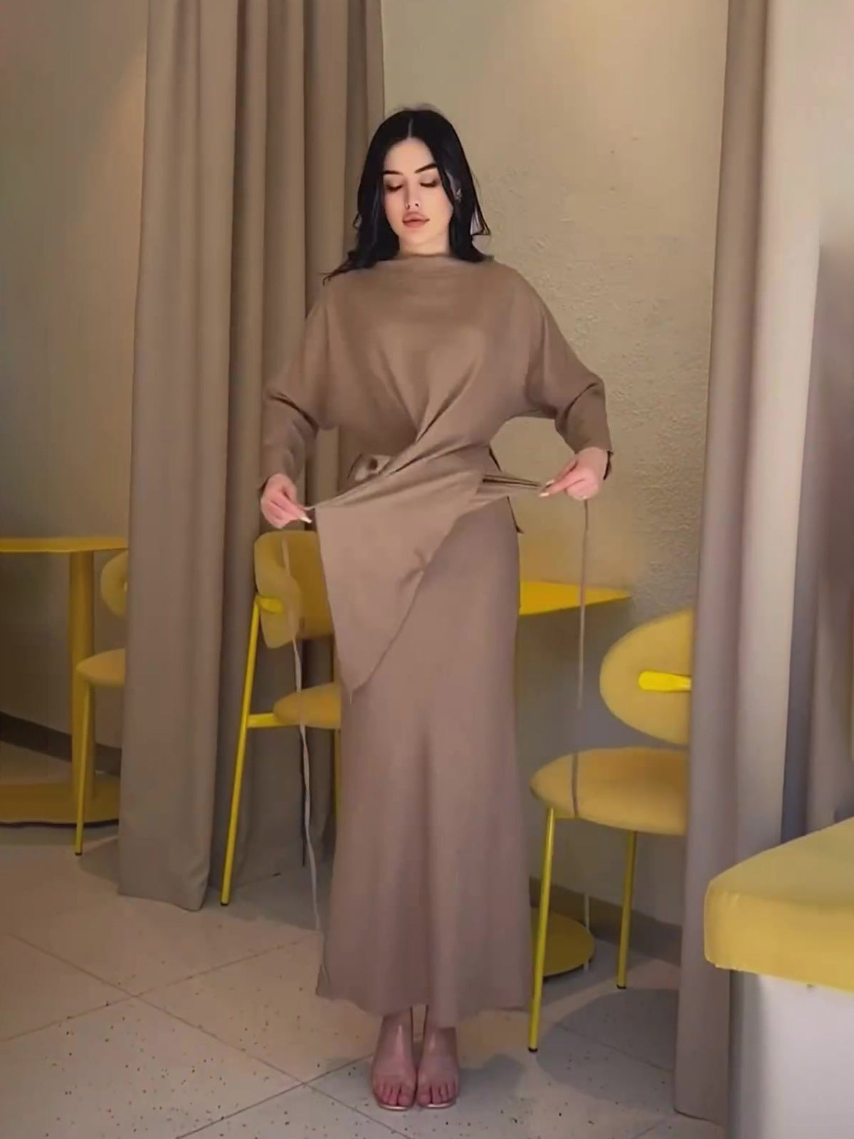 2024 Women's Solid-Colored Vertein Cross-Wearing Belt Half-Dress Suit
