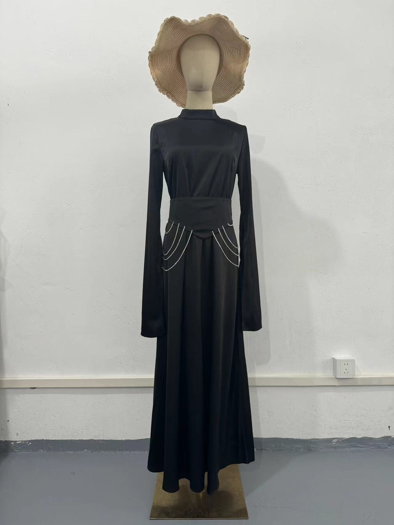 2024 New Court Feng Sleeve Dress With Half-High Collar Long-Sleeved Dress
