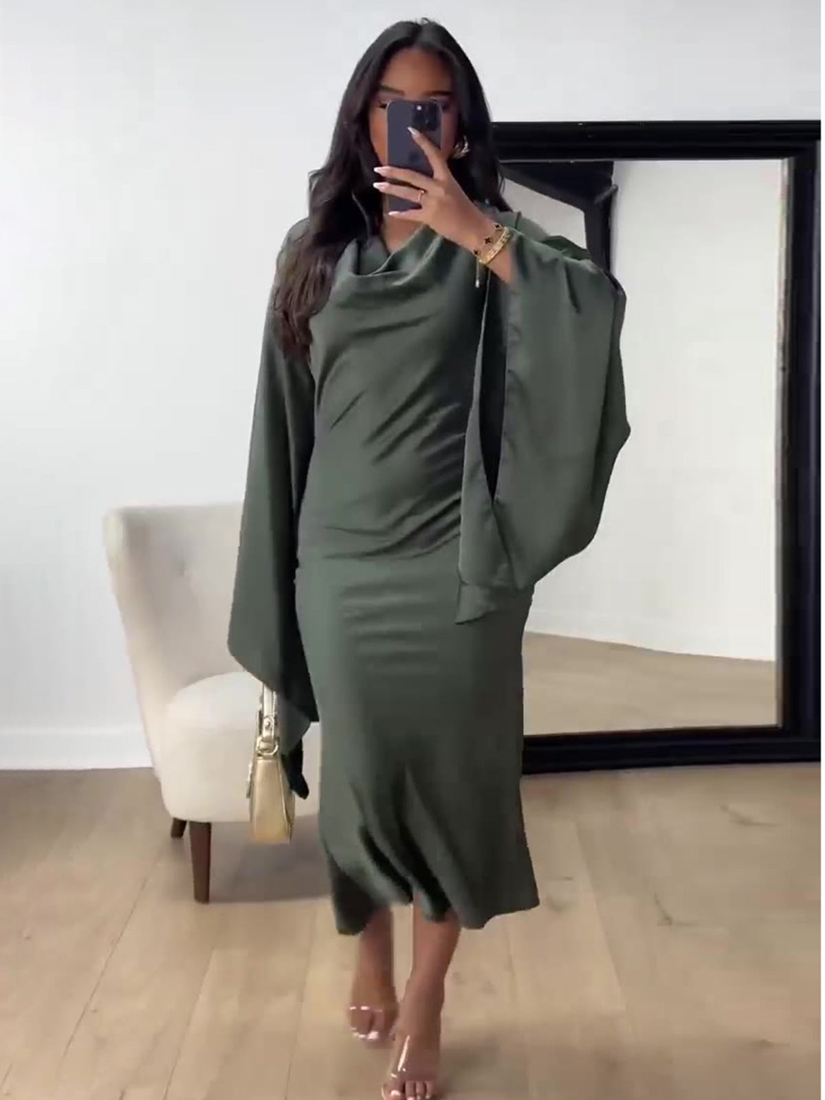2024 New Fashion Temperament Bat Sleeves To Receive Waist Sexy Dress