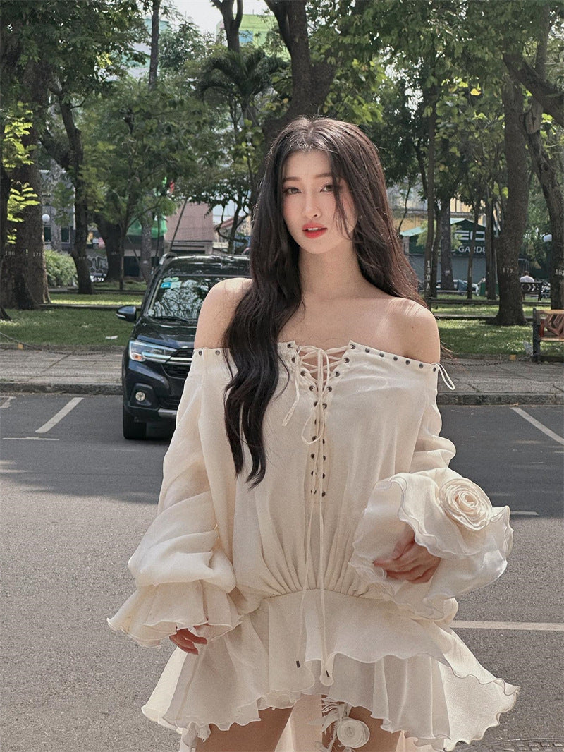 Shoulder Strapped With Long-Sleeved Dress Women's Early Autumn French White Short Dress Design Feel Waist Temperament A-Character Skirt