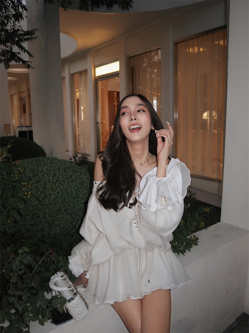 Shoulder Strapped With Long-Sleeved Dress Women's Early Autumn French White Short Dress Design Feel Waist Temperament A-Character Skirt