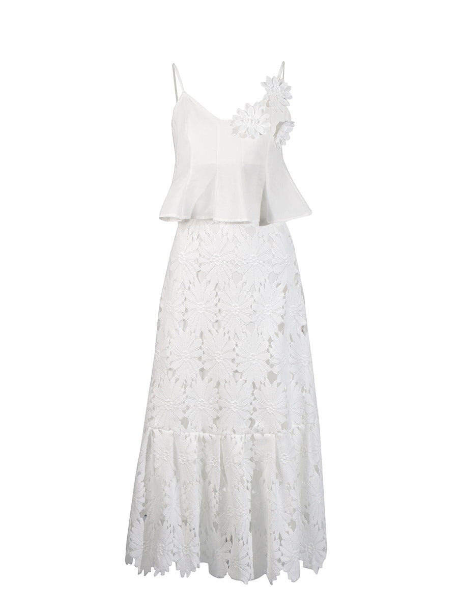 Niche Wind 2025 Summer New Sling Ribbon Leaves Design Three-Dimensional Flower Half-Body Dress Suit Woman