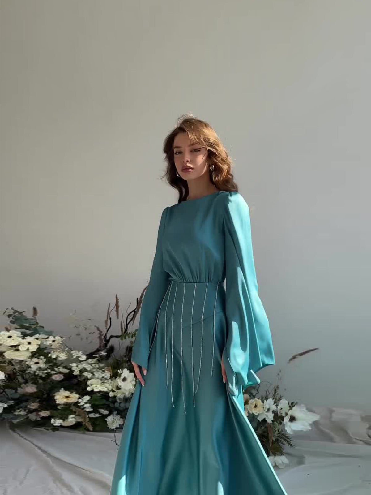 Autumn New Strap-In-String Diamond Collection Waist Thin Horn Sleeves Big Name Dress
