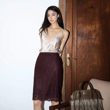 Zhao Sanguan Sexy Lace V Collar Thin Inside Cloth Plus Half-Body Dress Suit