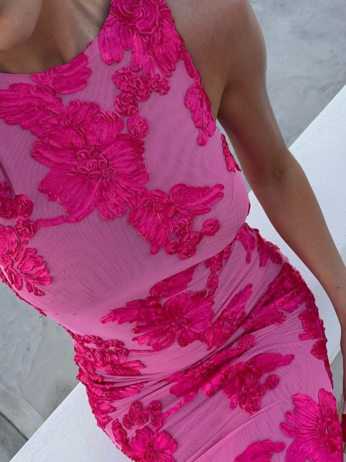 Women's Clothing 2024 Summer Embroidered Sleeveless Straight Temperament Holiday Dress