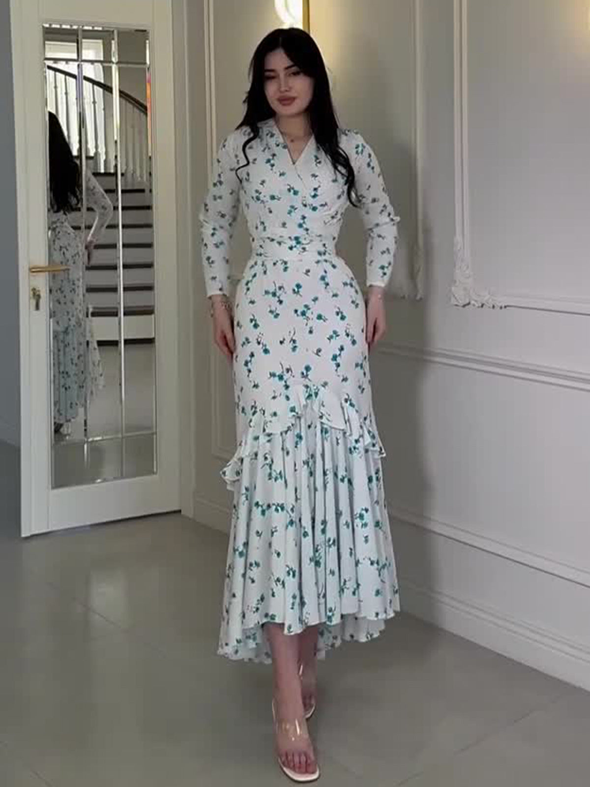 2025 Gentle Wind Small Fresh Flowers And Leaves Side Long Dress Woman