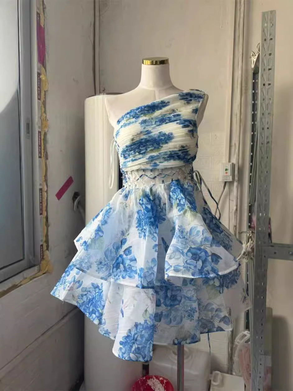 Oblique Shoulder Small Dress Holiday Wind Shoulder Pressure Folding With Hollow Print Ponbo Cake Skirt Skirt Tide