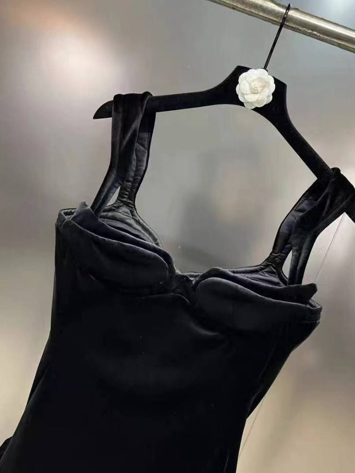 Wrapped Little Black Dress 2024 Summer Design Feeling Irregular Opening And Open Legs Hanging Skirt Skirt Skirt