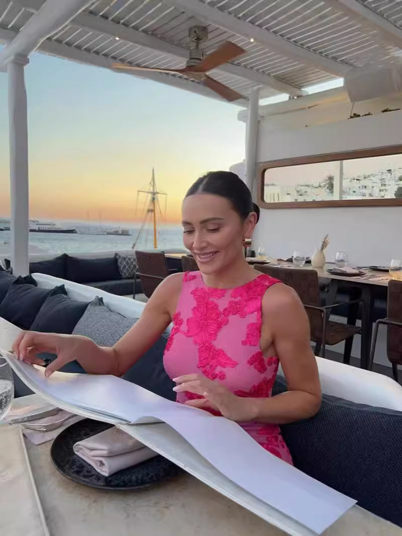 Women's Clothing 2024 Summer Embroidered Sleeveless Straight Temperament Holiday Dress