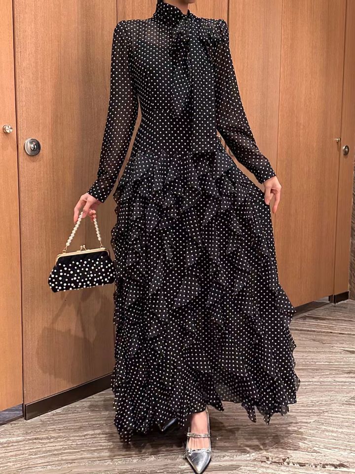 Evening Dress 2024 Spring Party Party Stand Tie With Heavy Industry Lotus Leaf Side Wave Chiffon Dress Dress