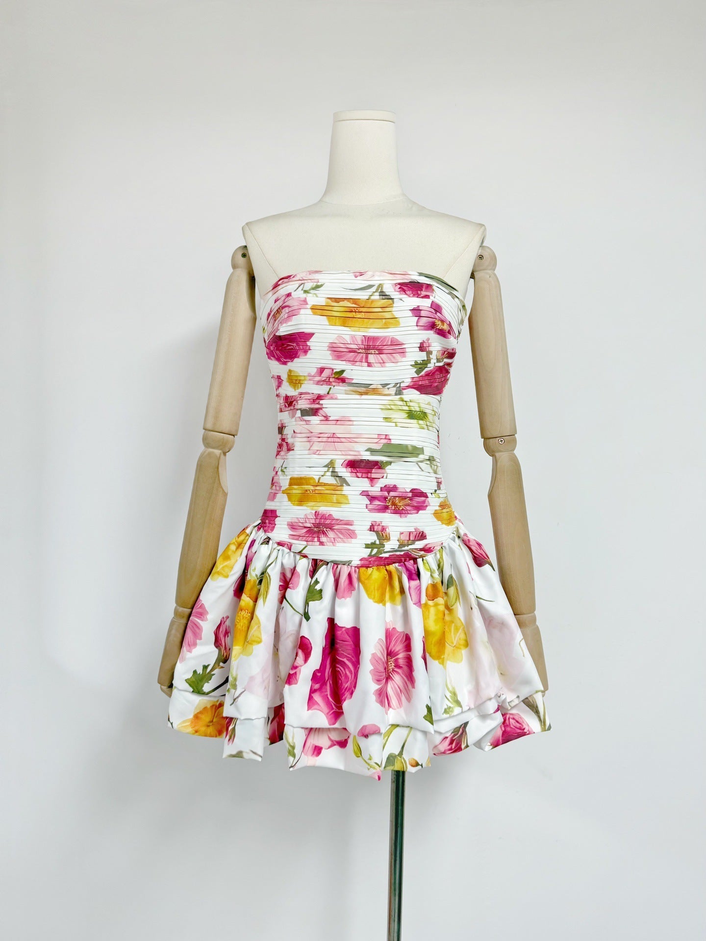 And Spicy Body-Repair Printed Floral Dress Dress Dress Dress Woman With New Summer Tsets And Folds