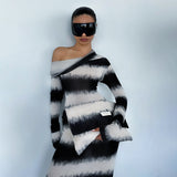Autumn New Dizzened Black And White Striped Asymmetrical Shoulder Heap Long Sleeve Dress Woman DJPT