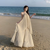 Wearing A Suit Hottie Bare Back Irregular Hanging Neck Vest Top Girl Summer 100 Folded Skirt Two Sets