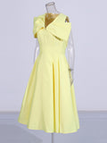 High-End Sense Court Style Retro 2025 Summer New Medium-Long V-Neck Short Sleeves To Close Waist Solid Color Dress Woman