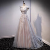 Dress Woman 2025 New Temperament Color Yarn High-End Word Shoulder Tail Host Dreamson Vocal Art Exam