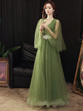 Dress Women 2025 New Long Green Large-Size Annual Conference Host Banquet Performance Fluffy Temperament Dress
