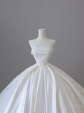 Ball Gown Strapless Sleeveless Pleats White Satin Lace Wedding Dress Bridal Dresses SD1701 HZ0628